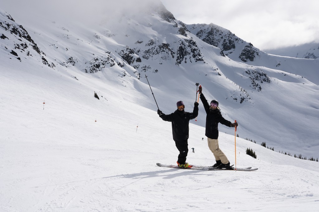 📣 Voting opens today! 📣 We are nominated for @worldskiawards Canada's Best Ski Boutique Hotel 2024⁠. 

Head to worldskiawards.com/award/canada-b… to vote! 🌟⁠
⁠
#adarahotelwhistler #whistler #onlyinwhistler #boutiquehotel #whistlerhotel #whistlervillage