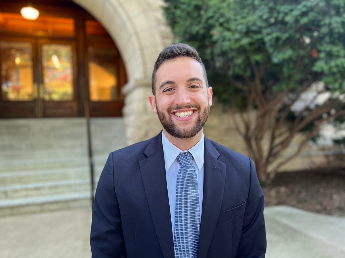 Chemistry at Illinois tweet media