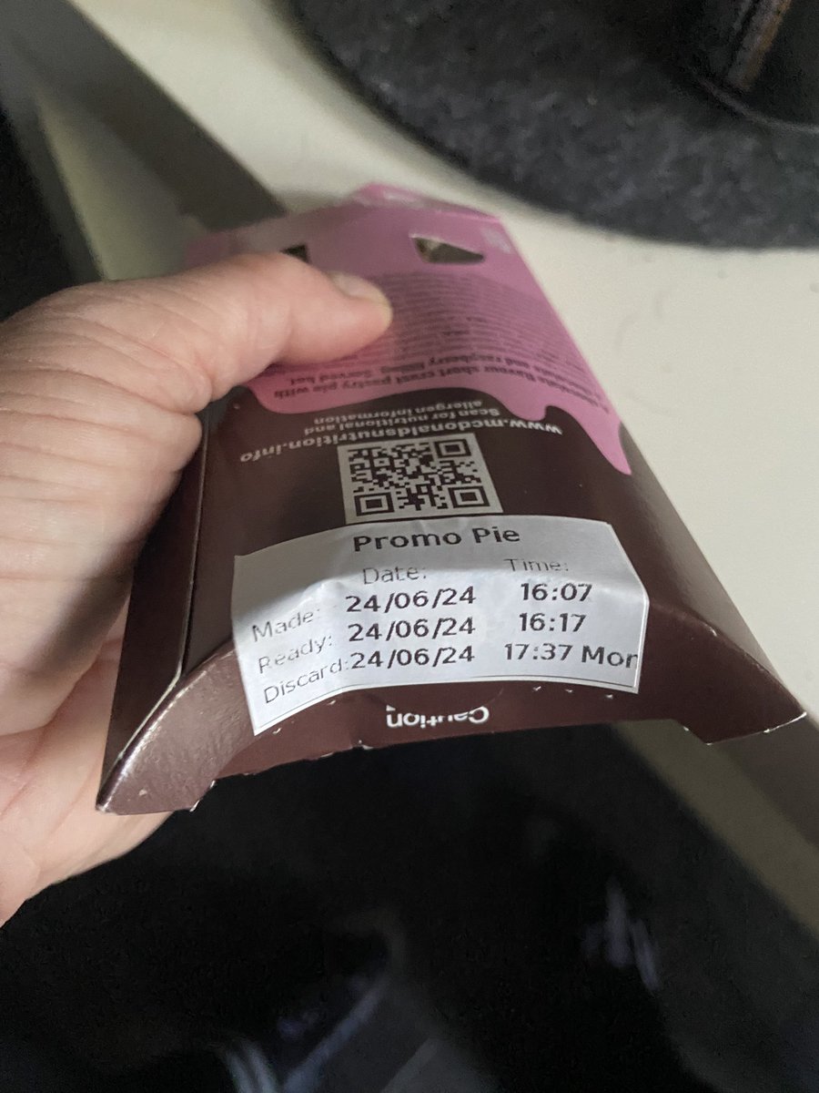 meeshybob's tweet photo. @McDonaldsUK hey McDonald’s… can you spot this issue with my pie I bought at 19.20… First time I’ve ever found a pie to be STONE COLD! https://t.co/pLPuAit2f5