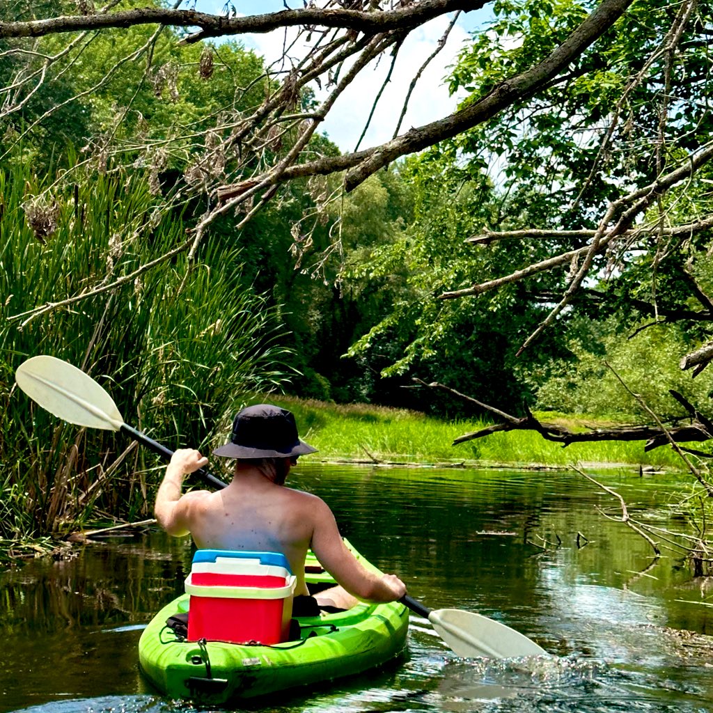 nickelrodeon's tweet photo. I swear kayaking is my absolute favorite https://t.co/YQCtSJTtAK