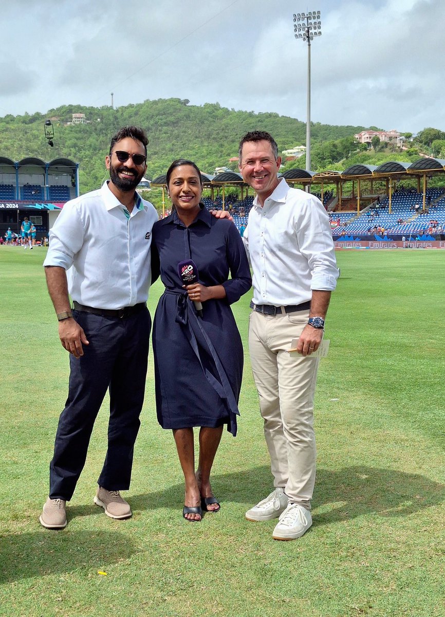 KassNaidoo's tweet image. The band is back together again, seven months on from last year’s #CWC2023 final in Ahmedabad! Always a pleasure working with Ricky Ponting and Dinesh Karthik 👌#AUSvIND #T20WorldCup