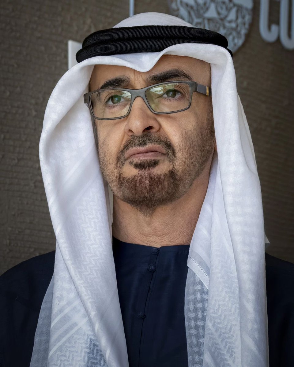 اللي معه نور وجهك ما يهاب الليالي السُود❤️