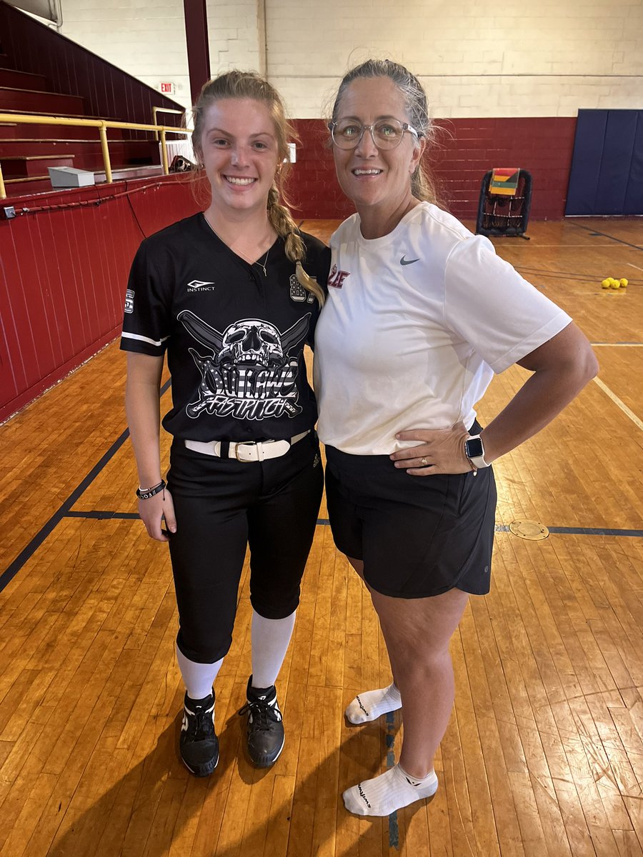 Summer McCaw (@summermccaw06) on Twitter photo Thank you <a href="/LeeUSoftball/">Lee Univ Softball</a> for such a great day on the field! I loved getting to see the beautiful campus and meeting <a href="/Em_Russell/">Emily Russell</a> !!! I hope to be back soon! <a href="/OhioOutlawsPope/">Ohio Outlaws Premier - Pope</a> Thank you <a href="/LeeUSoftball/">Lee Univ Softball</a> for such a great day on the field! I loved getting to see the beautiful campus and meeting <a href="/Em_Russell/">Emily Russell</a> !!! I hope to be back soon! <a href="/OhioOutlawsPope/">Ohio Outlaws Premier - Pope</a>