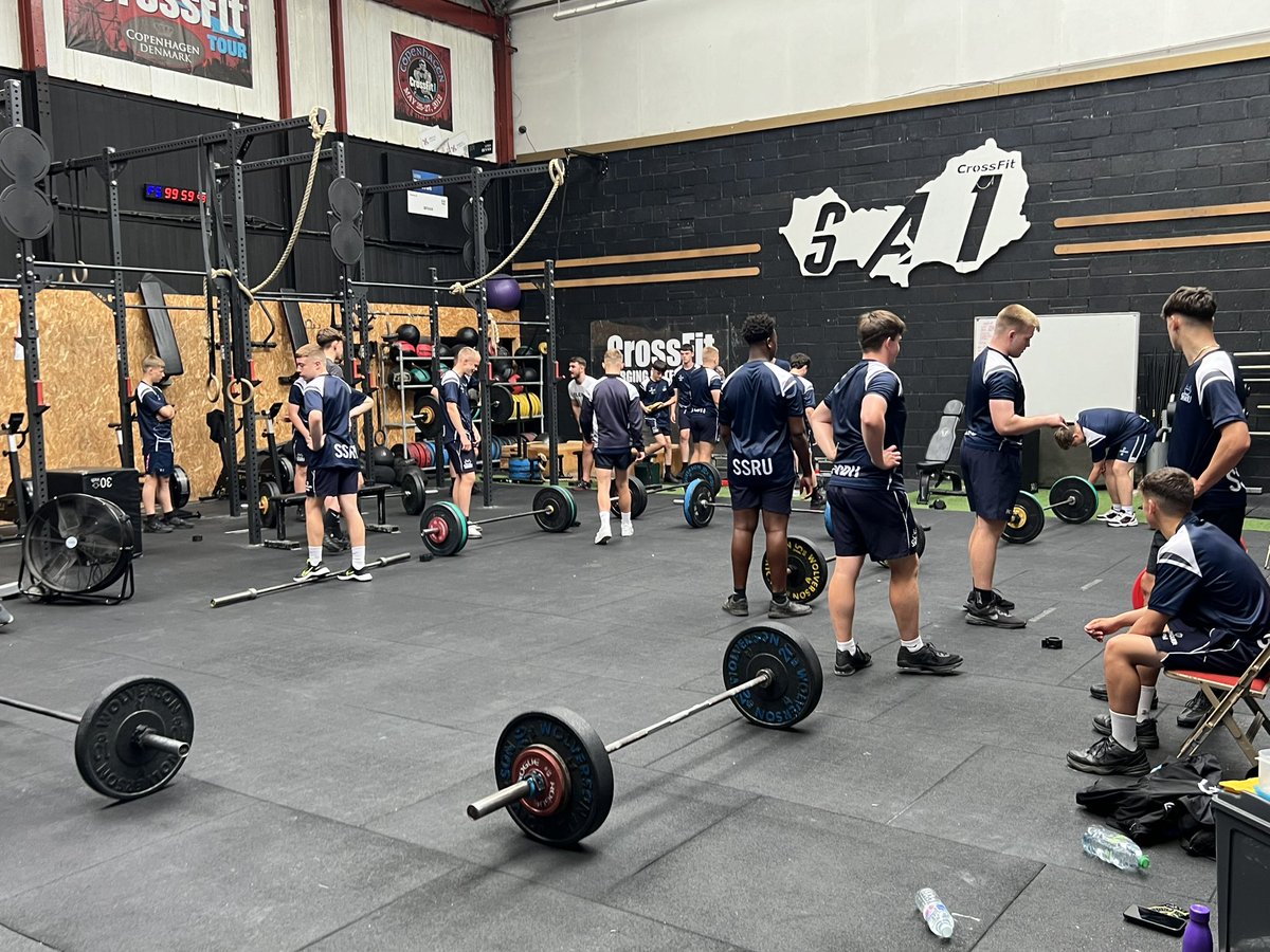 Swansea Schools Rugby (@u15ssru) on Twitter photo What a great final weight session tonight the Swansea East boys. Great progress made over the last 8 weeks by all members. Big thanks to <a href="/ConquerTeamwear/">Conquer Teamwear</a> for their new kit and <a href="/CROSSFITSA1/">CrossFit SA1 Swansea</a> for allowing us to use their facilities. What a great final weight session tonight the Swansea East boys. Great progress made over the last 8 weeks by all members. Big thanks to <a href="/ConquerTeamwear/">Conquer Teamwear</a> for their new kit and <a href="/CROSSFITSA1/">CrossFit SA1 Swansea</a> for allowing us to use their facilities.