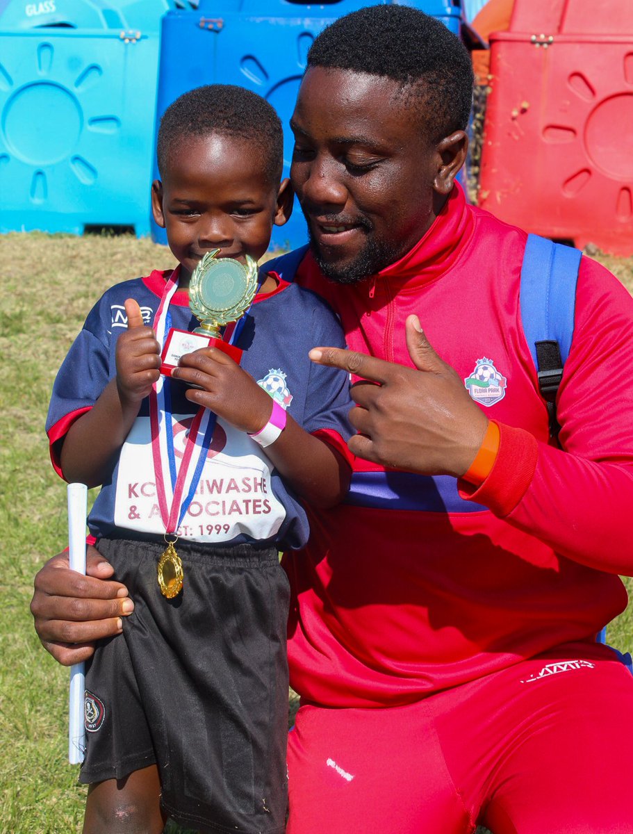PredoSurprise's tweet image. U/7 
5 Years old Marege Mamabolo was crowned Goalkeeper of the Tournament at Shooting Stars Youth Cup 2024