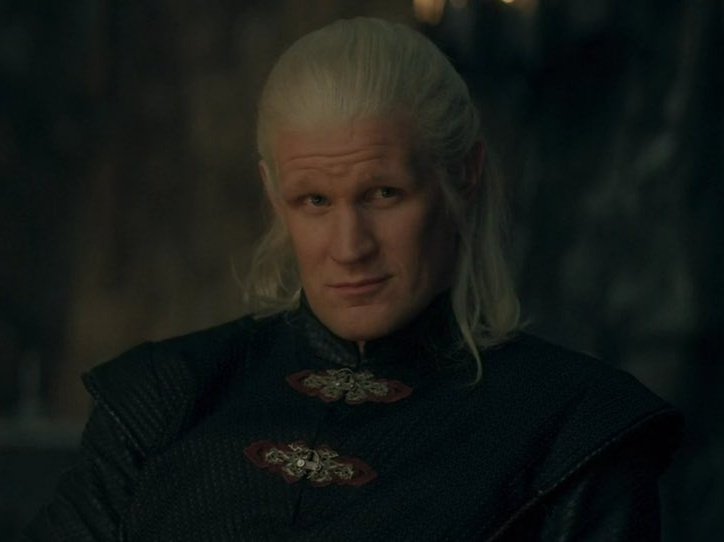 Targ_Nation's tweet photo. he's genuinly the funniest character in house of the dragon like this man was giggling smiling all proud of what he did until he saw rhaenyra was mad and then he was like "hear me out, it was a mistake" 😭😭😭😭 https://t.co/aBwjxhVsIq