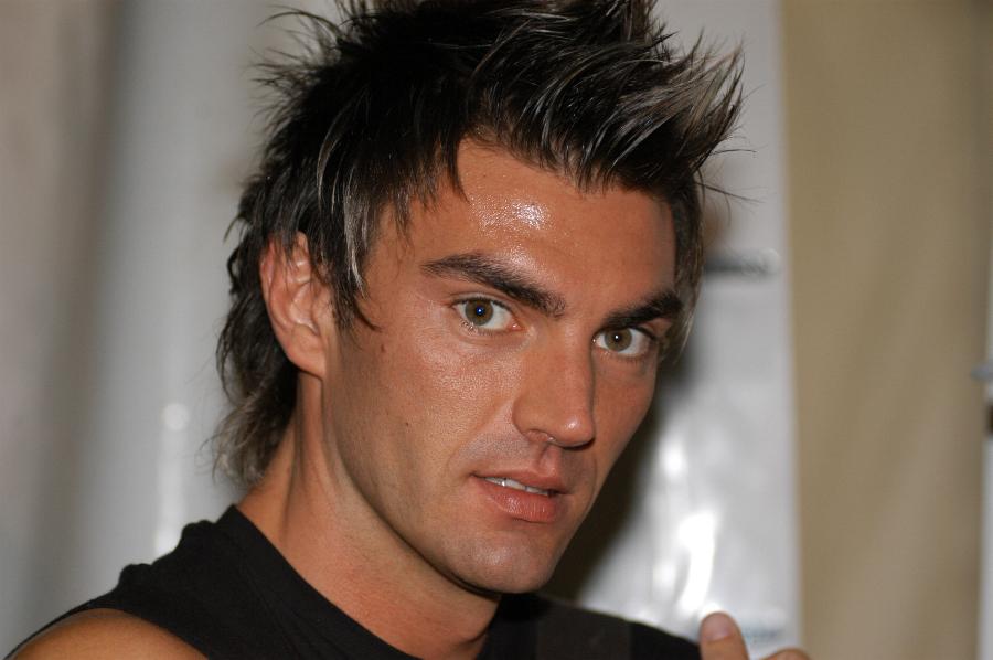 Retegui quando giocava negli Eiffel 65