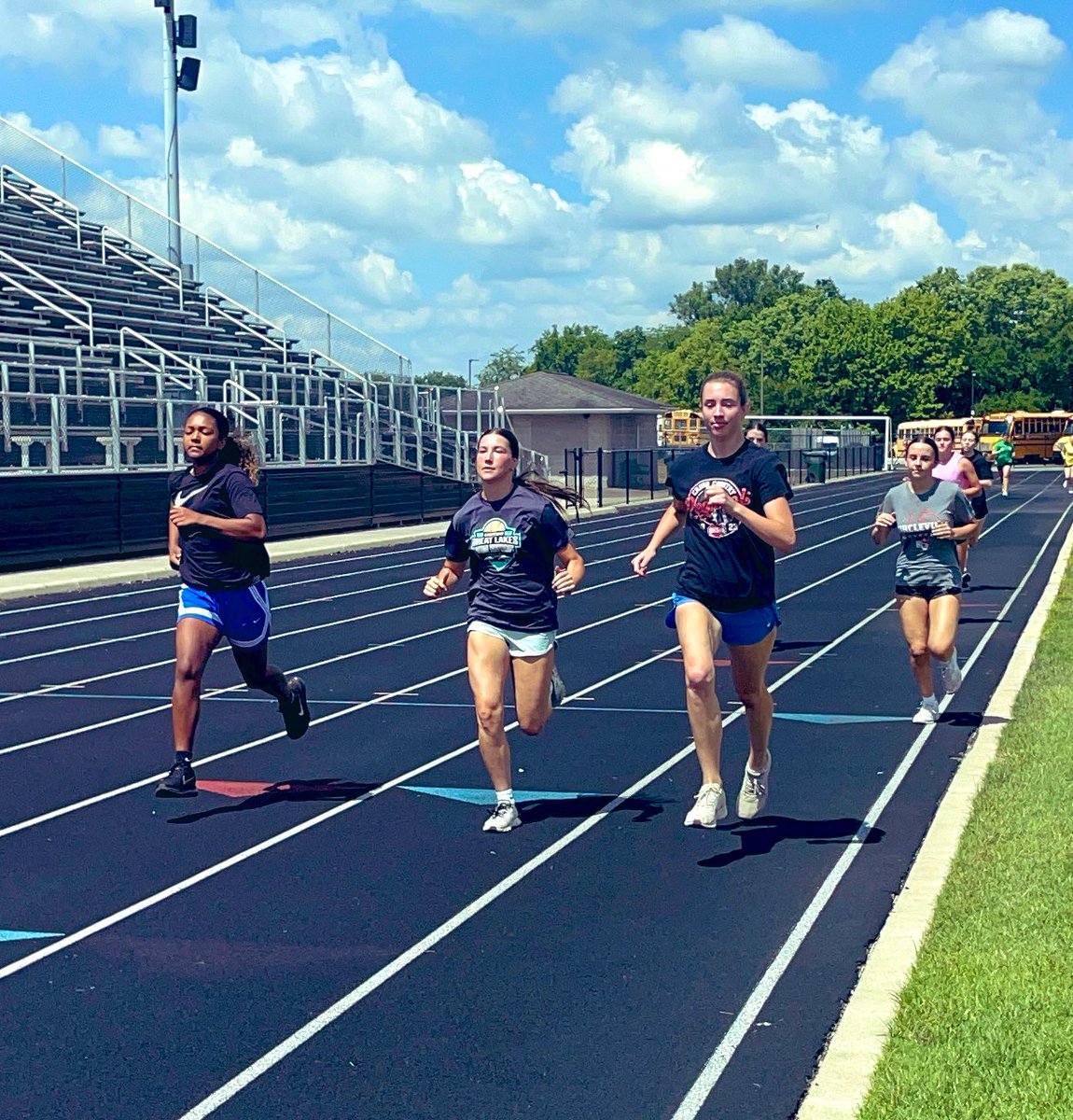Circleville VBall (@chstigervball) on Twitter photo Day 12 - Deload week & track workout
Girls ran the 43113 sprint cycle today🔥
#killedit
<a href="/Athletics_CV/">Circleville Athletics</a> <a href="/WeightRoomCoach/">𝗪𝗘𝗜𝗚𝗛𝗧 𝗥𝗢𝗢𝗠 𝗖𝗢𝗔𝗖𝗛</a> <a href="/chstigersball/">Circleville Softball</a> <a href="/CvilleTigersBB/">Circleville Lady Tigers Basketball</a> <a href="/CV_Cheer/">Circleville HS Cheer</a> Day 12 - Deload week & track workout
Girls ran the 43113 sprint cycle today🔥
#killedit
<a href="/Athletics_CV/">Circleville Athletics</a> <a href="/WeightRoomCoach/">𝗪𝗘𝗜𝗚𝗛𝗧 𝗥𝗢𝗢𝗠 𝗖𝗢𝗔𝗖𝗛</a> <a href="/chstigersball/">Circleville Softball</a> <a href="/CvilleTigersBB/">Circleville Lady Tigers Basketball</a> <a href="/CV_Cheer/">Circleville HS Cheer</a>