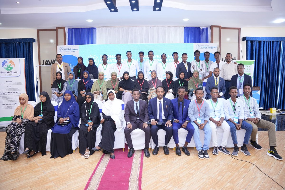 Mohamed26500090's tweet photo. I am thrilled to have attended the first @SomaliaClimate, which took place in Mogdisho and was organised by @EcohubSomalia. The theme of the conference was "Climate Action for Somalia.
I'm grateful to the organisers for their outstanding work. Indeed, it's  a timely conference. https://t.co/a4m07gl9Mv