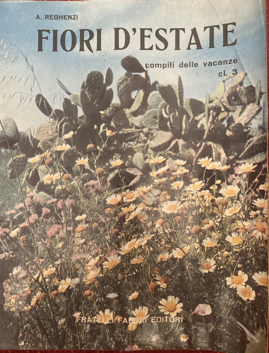 Stasera provo a rubare il mestiere al bravo e inarrivabile <a href="/SalvOasi/">L’Oasi di Salvo</a>: chi si ricorda di libricini come questo?