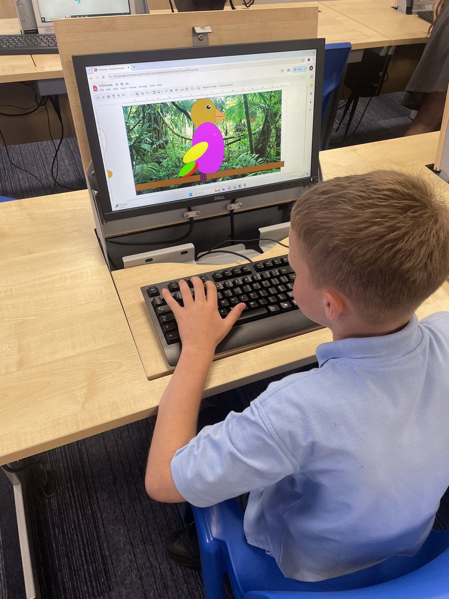 MrC_Year5's tweet photo. Year 5 have been creating Vector Drawings in their computing lessons @OURLADYSASPULL #ourladyscomputing https://t.co/rku3Z8mc67