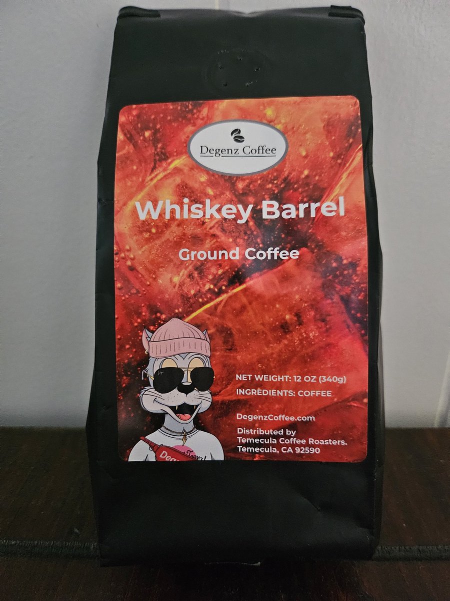 0000 0000 tweet media