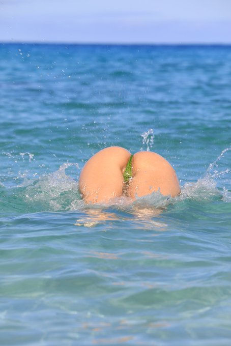 We need to protect the sea life https://t.co/PI88v4F0nY