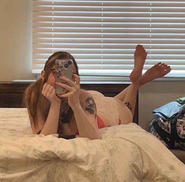 Know this, if you&rsquo;re just stalking me, I&rsquo;m still winning 💋 https://t.co/v8YF1XyZVt<a href="/tag/mvsales"class="tags"><span>#mvsales</span></a>