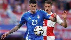 Il Vate di Cascais tweet media