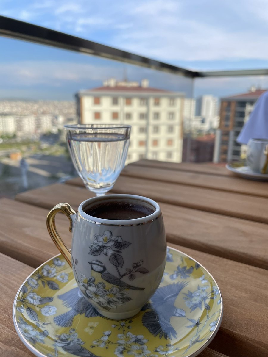 Senden hoşlanıyorum seninle ciddi düşünüyorum