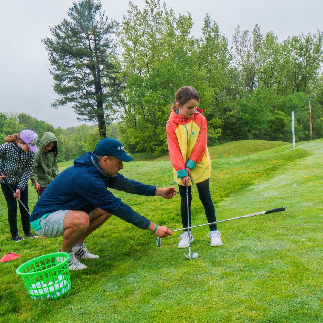FirstTeeMass's tweet image. Another amazing spring session with our First Tee students @cypriankeyesgolfclub! They've not only honed their golf skills but also learned valuable life lessons. #FirstTeeMass #BuildingGameChangers #SpringSucess #CyprianKeyesGolfClub