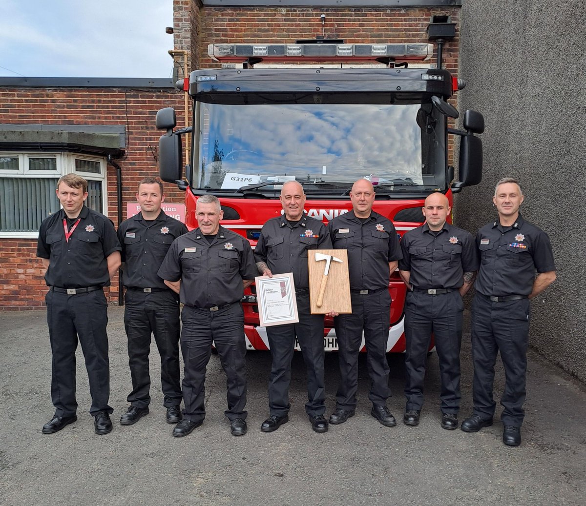 Best wishes to Crew Commander Alex Napier, who retired from <a href="/fire_scot/">Scottish Fire and Rescue Service</a> this evening after an incredible 35 years and 3 months of dedicated service as an on-call firefighter.

Many thanks to Alex for his outstanding service to the communities of Dalmellington and beyond.