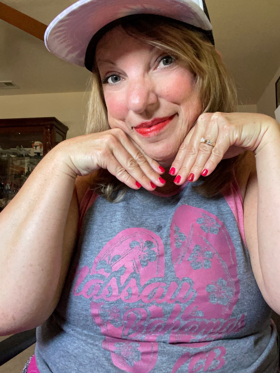 HeathrMichell's tweet photo. Check out my fabulous new nails 💅✨, all thanks to my generous sub! 😘💖 They know exactly how to spoil their queen 👑. Feeling extra glamorous today! 💕 #Spoiled #NailArt #PayToPlay #GoddessLife #LuxuryLife https://t.co/BrsOgvEfdS
