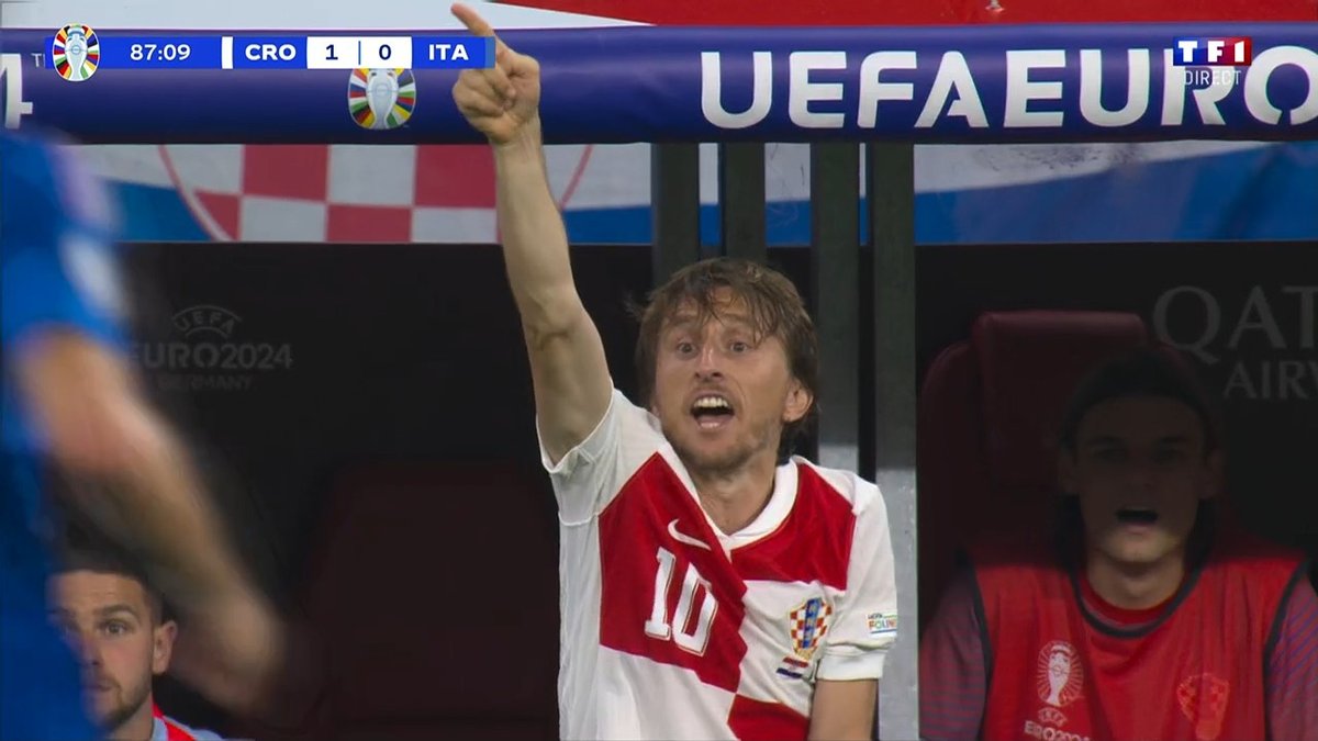 David Guetta, quand il démarre son set.