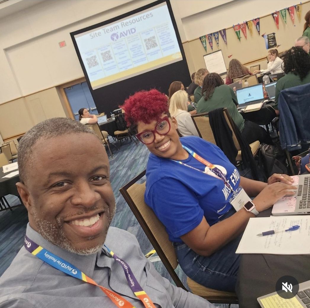 West End represented by two strong leaders at AVID in Tampa this week, Mr Davidson and Ms Boone got this on lock! <a href="/WestEndPTSO/">West End Middle PTSO</a> <a href="/MetroSchools/">Metro Schools</a>