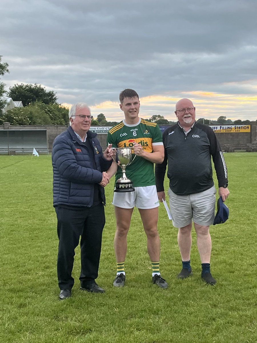 Clonmel Commercials tweet media