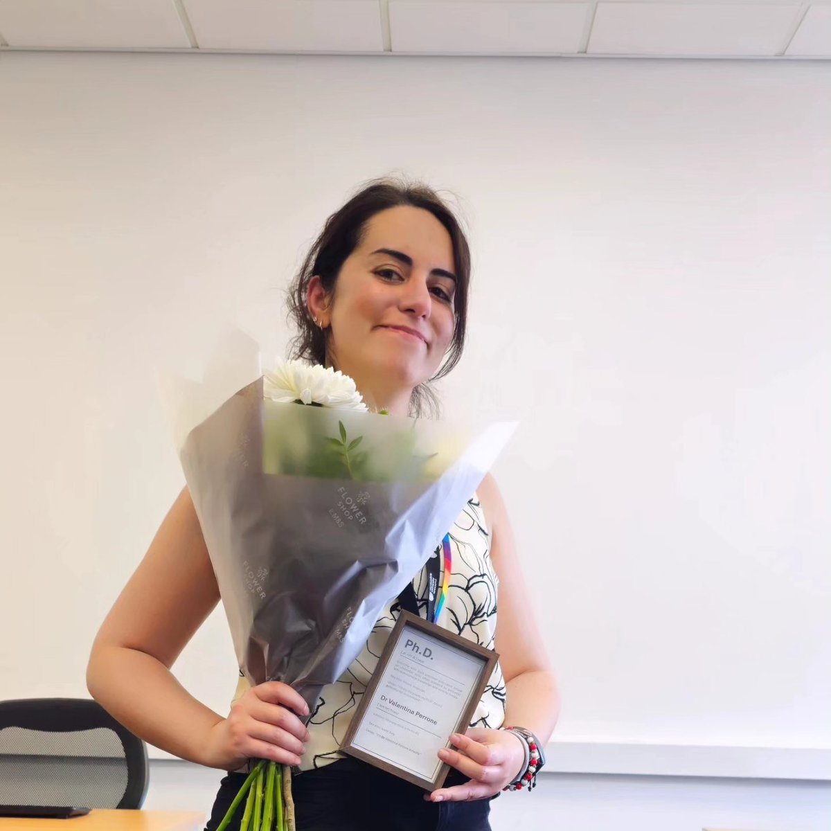 valentinity_89's tweet photo. So so so happy to say that I am finally #phdone !!!!! I thought this moment would never come!! Thank you so much to my supervisor @edschwalbe for getting me through this last bit of my PhD journey! It is OVER!!!!! 🙌🎉 https://t.co/7wQAsYN65T