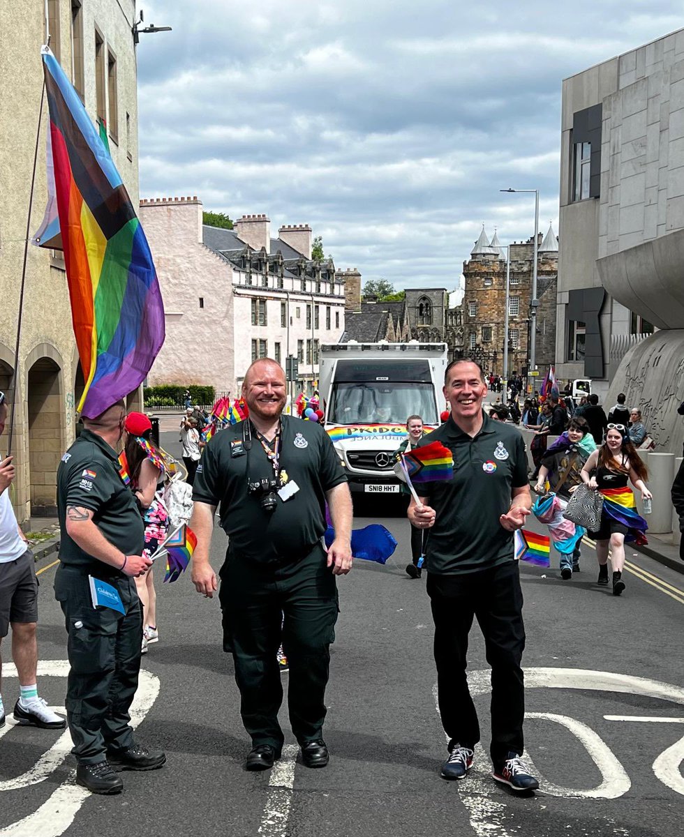 Thanks to <a href="/ShawlandsAcad/">Shawlands Academy</a> for allowing me to join the Young Minds Save Lives final session where young people test what they have learnt from <a href="/Scotambservice/">Scottish Ambulance</a> colleagues, amazingly they helped design the course. 
Also pleased the sun shone for the <a href="/EdinburghPride/">Pride Edinburgh</a> march