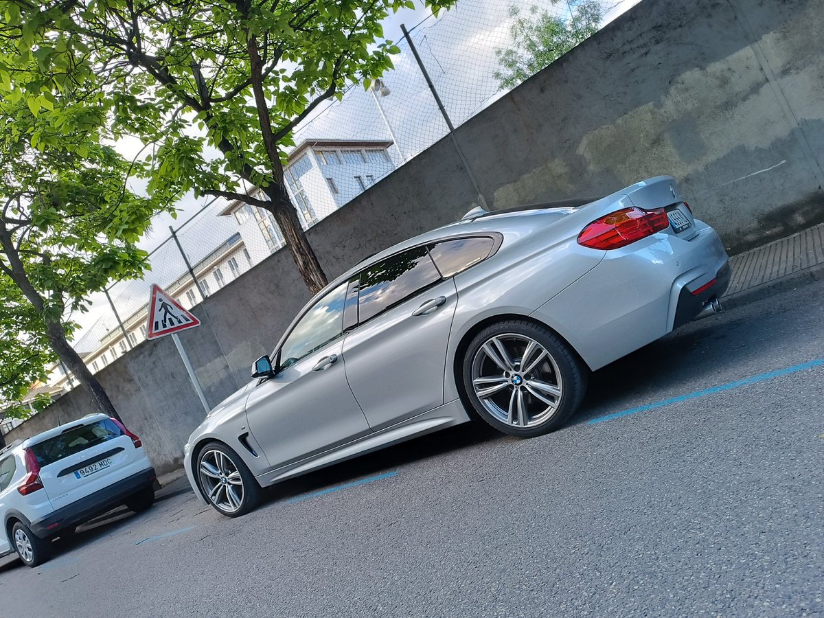 Llevaba mil sin publicar nada por aquí 😅.

En el 2021 me propuse un pequeño reto, empecé invirtiendo 2.800€ y he acabado con este cacharro ✈️.

vm.tiktok.com/ZGepJSMUN/