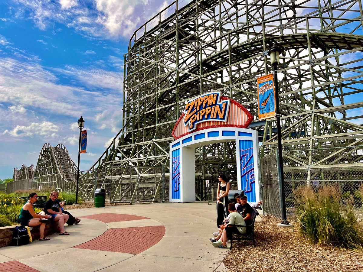 DannyMessinger's tweet image. Safe to assume Elvis was an airtime fan.
#baybeach