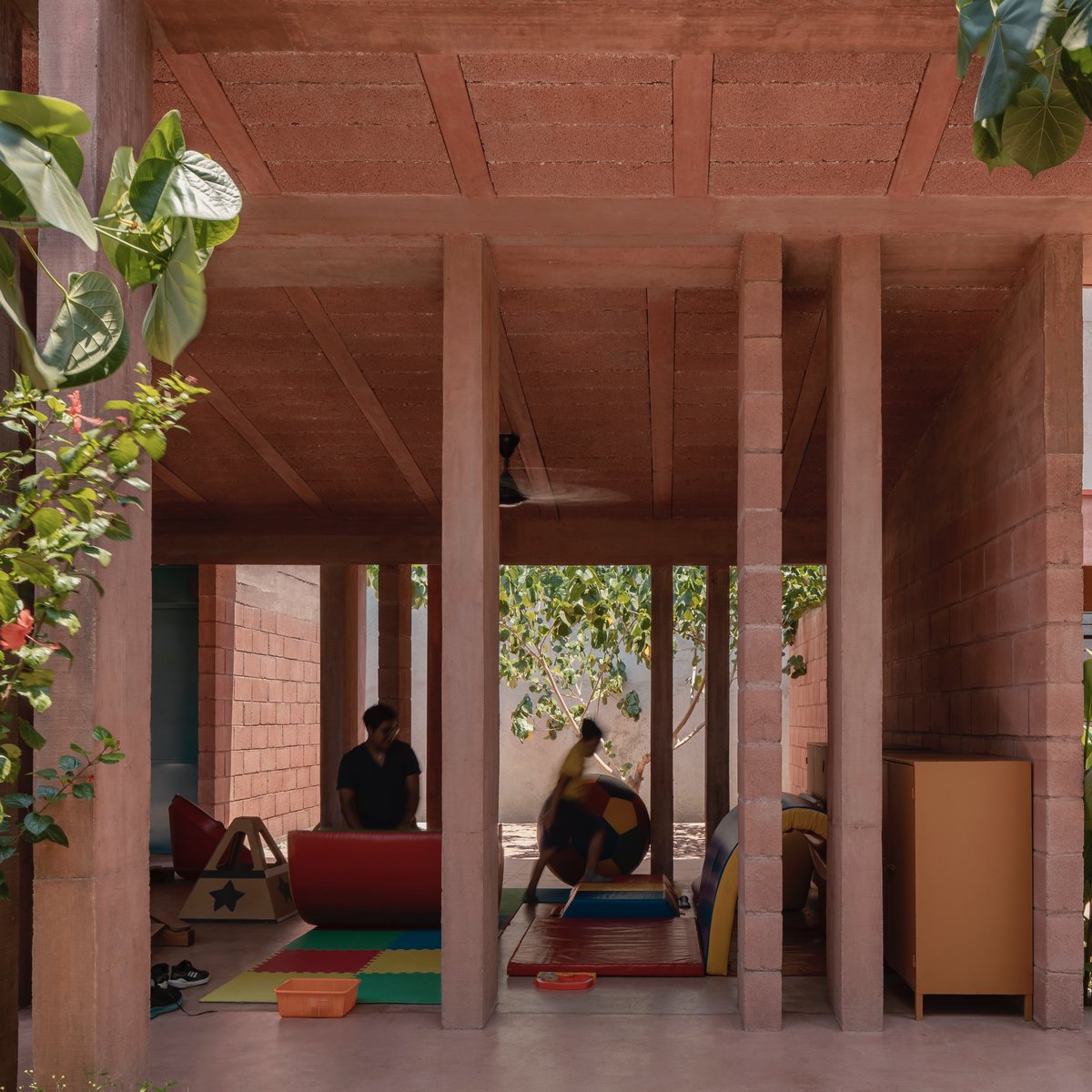 Manuel Cervantes Estudio tweet media