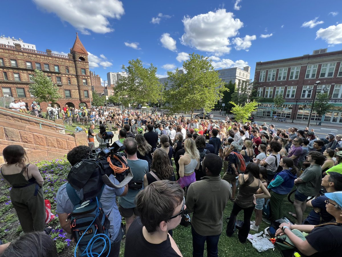 Here at Cambridge City Hall to mourn the loss of Cambridge resident and MIT grad student Minh-Thi Nguyen. At age 24 she had already accomplished so much and had a bright future ahead of her — but she was struck by a box truck and killed at the intersection of Hampshire and
