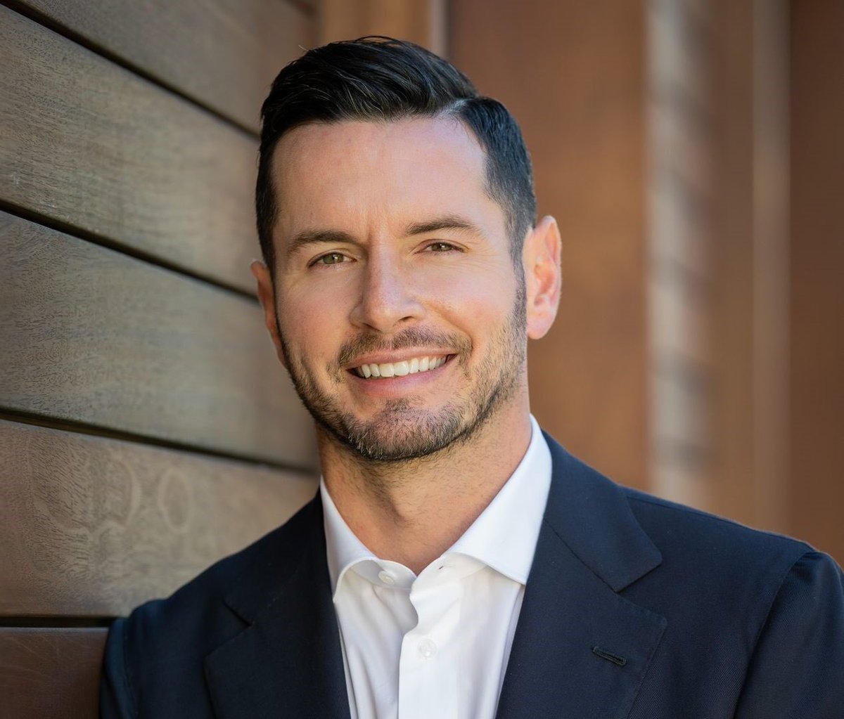 JedHustan's tweet photo. JJ Redick on proving any misconceptions about him incorrect: “I really don’t give a fuck.”

Lakers got a DAWG 😭😭 https://t.co/jz3aeQQQPl
