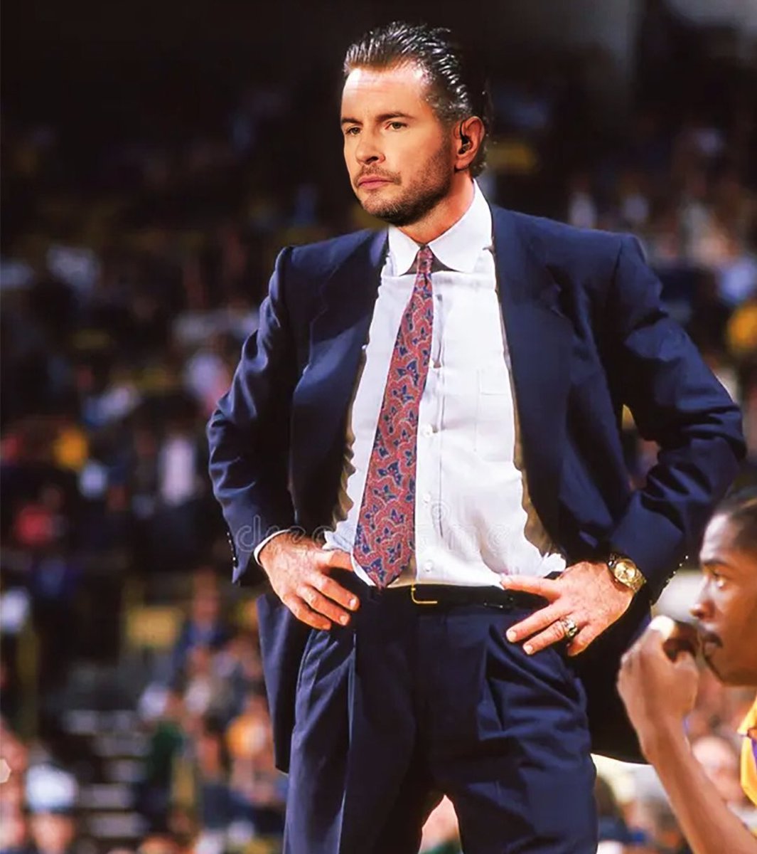 daprodigalnigga's tweet image. Now you guys know why Lakers were infatuated with JJ. The charisma insane #Lakers #Roadto18