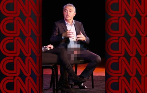 FreeShantyIrish's tweet photo. @seanmdav Is it true he will be watching @jaketapper on Zoom, up close? #Toobing https://t.co/8dLMzZtkhh