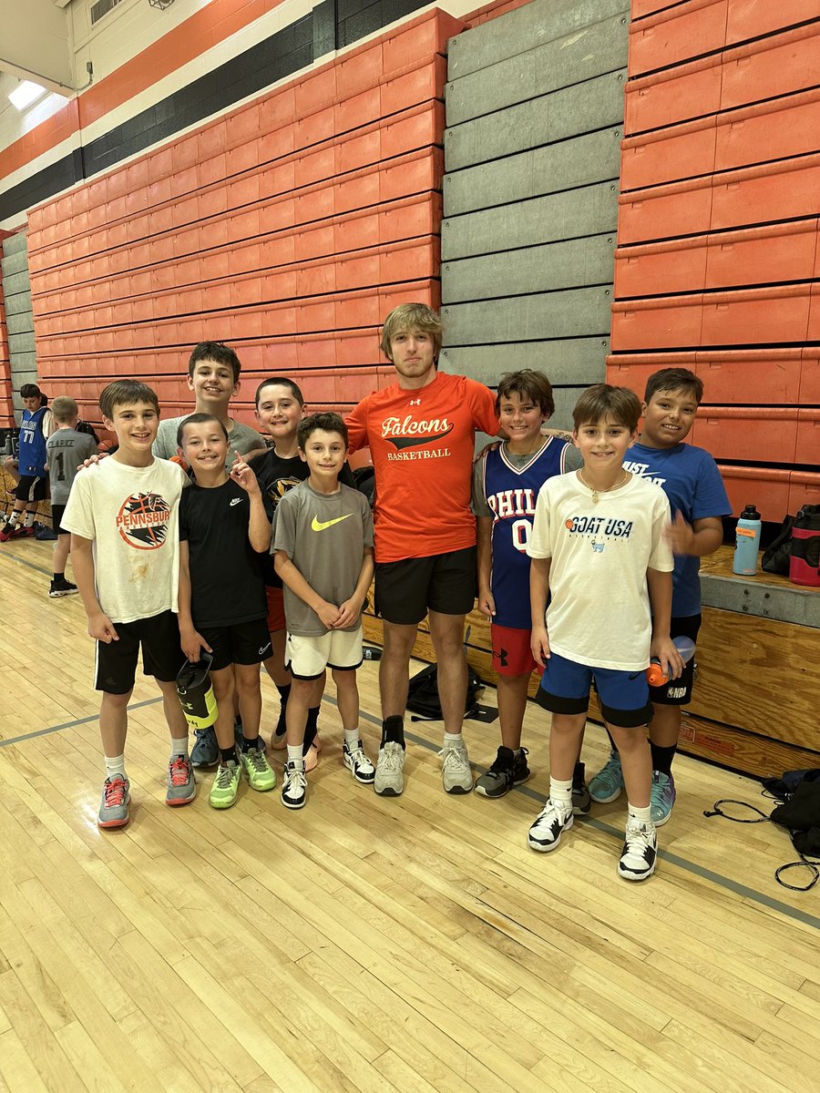 PSD_BoysHoops's tweet photo. Camp days are the best days! 

Outstanding day 1 with the theme of…COMPETE

MEAT CHAIN WINNER:
Luke Katz https://t.co/RoT1tJW17K