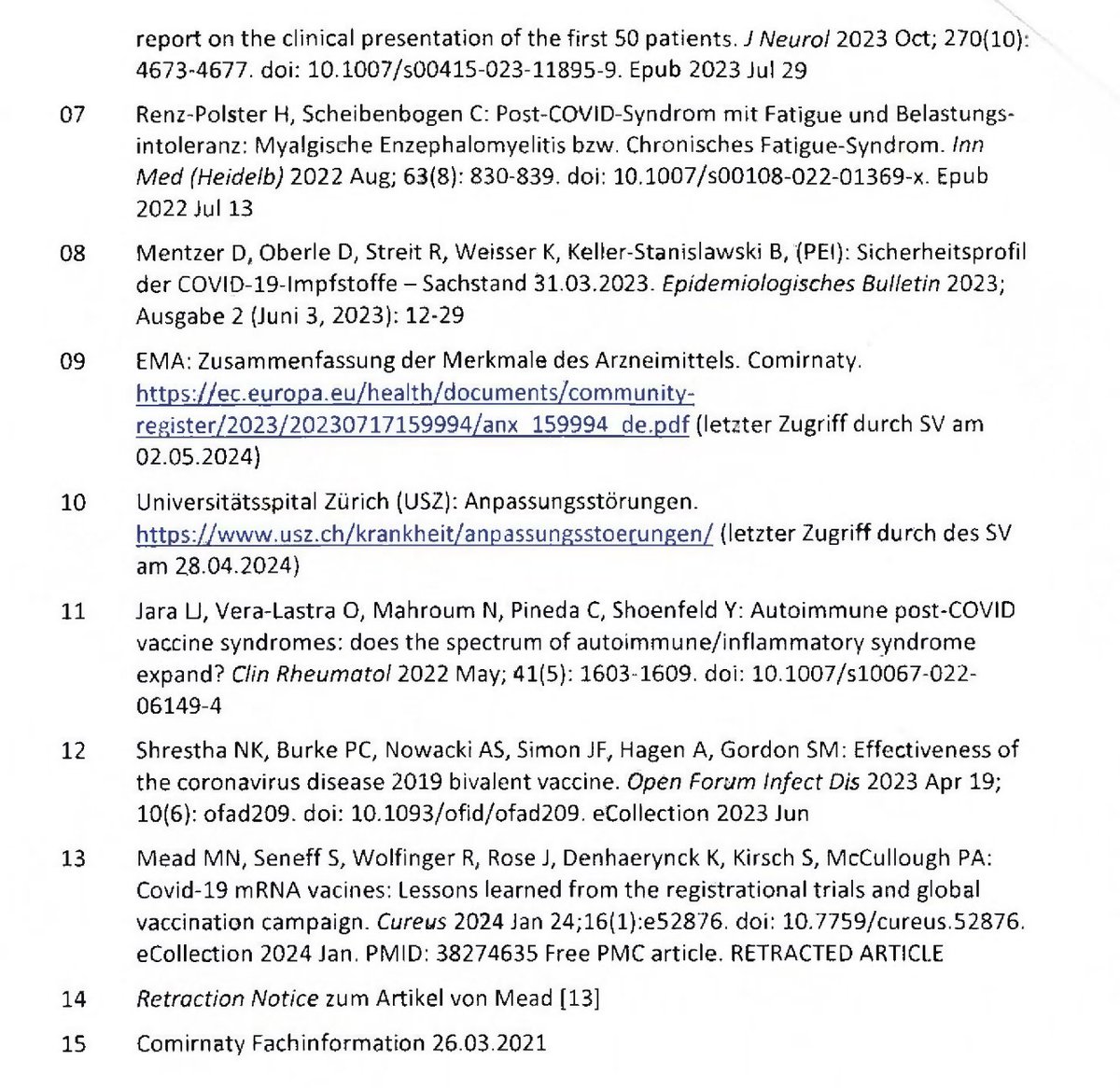 AnwaltUlbrich's tweet photo. Thema heute: "Prof. Dr. Klaus Mörike aus Tübingen"

Das Landgericht Köln hatte in einer Vielzahl von Verfahren Prof. Dr. Klaus Mörike aus Tübingen als Sachverständigen bestellt. 

Im Vorfeld der Prüfung hatte ich mir nur seine veröffentlichte Literatur angesehen und konnte differenzierte Töne zur Impfschadensthematik wahrnehmen, weshalb wir den Sachverständigen nicht monierten. 

Nun stellt sich heraus, dass das ein Fehler war und wir deutlich mehr Stunden in detektivischer Kleinarbeit mit seiner Vita und seinem Schaffen hätten verbringen sollen. 

Denn der gerichtlich bestellte Sachverständige erweist sich als ausgesprochener und gänzlich unreflektierter Befürworter der Impfung, vor allem von Comirnaty.

So empfahl er ausdrücklich den Schwangeren und stillenden Müttern ausdrücklich "Comirnaty". Das ist der Impfstoff von BioNTech. https://t.co/6EJeH3BQHn
Die Werbung für den Impfhersteller erfolgte u.E. entgegen dem Heilmittelwerbegesetz, da sowohl Comirnaty verschreibungspflichtig als auch die Covid19 Erkrankung meldepflichtig ist. 

Prof. Dr. Klaus Mörike war auch bis 2022 Mitglied der Arzneimittelkommission, die noch 2022 ausdrücklich die modRNA Impfstoffe den Ärzten empfahl und sich darüber hinaus mit einer Broschüre stark machten. 

Der gerichtlich bestellte Sachverständige teilte dem Landgericht Köln von seiner Vorbefasstheit als Verfechter der modRNA Impfung, insbesondere von Comirnaty nichts mit. 

So kam es, wie es kommen muss. Prof. Dr. Klaus Mörike sieht u.E. entgegen der aktuellen wissenschaftlichen Literaurlage dennoch ein postives Nutzen-Risiko-Verhältnis von Comirnaty. Auch ist er knallhart in seiner Bewertung, dass es völlig ausgeschlossen ist, dass Comirnaty 

- eine akute Herzerkrankung auslösen kann
- ein akutes Koronarsyndrom auslösen kann
- eine Herzrhythmusstörung auslössen kann, verbunden mit der Notwendigkeit einen Herzschrittmacher zu benötigen.

Wahrscheinlichkeit zur Impfung laut Angaben des Sachverständigen 0 Prozent.

Auch sei Comirnaty gänzlich ungeeignet eine Atemnot und eine Ateminsuffizienz zu verursachen. 

Zitat: "Atemnot ist ein bekanntes Symptom einer aktiven Covid-19 Infektion. Dagegen ist Atemnot als Folge einer Covid-19-Impfung, solange keine Myokarditis oder Perikarditis vorliegt, unbekannt"

Ferner sei gänzlich ausgeschlossen, dass Comirnaty Gefäßerkrankungen auslöse. Die Wahrscheinlichkeit betrage 0 %.

Gänzlich ausgeschlossen seien starke Blutdruckschwankungen. Der Sachverständige gibt auch hier die Wahrscheinlichkeit eines Zusammenhangs zu Comirnaty mit 0 Prozent an. 

Schwindel sei auch gänzlich als Folge der Verabreichung von Comirnaty fremd. Der Sachverständige hält Schwindel mit 0 Prozent Wahrscheinlichkeit an, dass Schwindel von der Impfung herrührt. 

Auch CFS gäbe es nach Impfung mit Comirnaty nicht. Dies sei gänzlich ausgeschlossen.  Die Wahrscheinlichkeit betrage 0 Prozent.

Das gilt auch für häufige Kopfschmerzen nach der Impfung. Dies sei gänzlich ausgeschlossen.  Die Wahrscheinlichkeit betrage 0 Prozent.

Sehstörungen infolge der Impfung mit Comirnaty seien auch gänzlich ausgeschlossen. 

Das gelte auch für Konzentrations- und Gedächtnisstörungen, Kraftlosigkeit, plötzliche Schweißausbrüche, Depressionen, Schlafstörungen und die Schädigung des Immunsystems. Alles zu 100 Prozent ausgeschlossen, dass Comirnaty auch nur im Ansatz dazu einen Beitrag leistete. 

Zur Frage des Gerichts nach dem Nutzen des Impfstoffes zu drei unterschiedlichen Zeitpunkten Zulassung, Verabreichung und heute:

"Stets sehr hoch" 

Zur Frage, ob es neben Impfung, Impfung und Impfung alternative Behandlugsmethoden für Comirnaty gab?

Ja, die Impfung. 

Sämtliche im Gutachten verwendeten Literaturangaben gibt es hier in der Anlage. Dazu gehört auch das "Facktensandwich". Der Rest ließ sich mit PEI und RKI - Daten füllen. Insgesamt waren 4 wissenschaftliche Aufsätze aus dem Bereich der medizinischen Wissenschaft maßgeblich alle sonstigen Fragen wurden ohne jegliche Literaturangaben und ohne jedweden Beleg beantwortet. 

Fertig ist das gerichtliche Sachverständigengutachten. Sieg für Comirnaty 100 Prozent. 

Es wird daher wohl kaum verwundern, dass die Klagepartei nunmehr den Sachverständigen wegen seiner Vorbefasstheit und seiner evidenzlosen Postulate wegen der Besorgnis der Befangenheit - hier der Parteilichkeit -  ablehnte. 

Für den Impfhersteller wird es ein Dauerlachkrampf gewesen sein, die gequirlte ...... zu lesen, wie geil Comirnaty ist. Das war sicher ein Fall für Champagner, wie bei den 95 Prozent Wirksamkeit im November 2020. Da soll ja auch die Party so richtig gestiegen sein. 

#Mörike #Gutachten #Landgericht #Köln #Parteilichkeit #Ablehnung