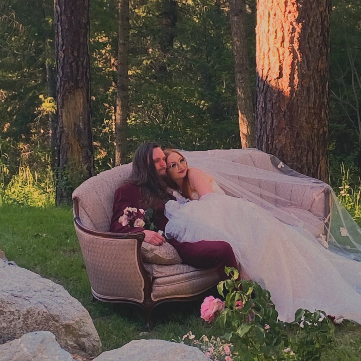 Master_Nappy's tweet photo. I got married to my dream girl on friday and couldnt be happier!!! https://t.co/VImxt36iH3