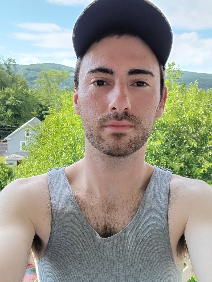 cwarman420's tweet photo. It's gorgeous out today https://t.co/tw7JJeSaMc