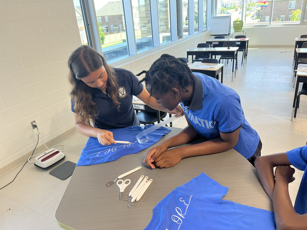 Erin Thomas (@erindmthomas) on Twitter photo Mixed Media Arts Cricut activity with Grade 6s @StScholStorm Such thoughtful words! So many careers tied to the arts! Thanks Stormies! <a href="/HCDSBPathways/">HCDSB Pathways</a> Mixed Media Arts Cricut activity with Grade 6s @StScholStorm Such thoughtful words! So many careers tied to the arts! Thanks Stormies! <a href="/HCDSBPathways/">HCDSB Pathways</a>