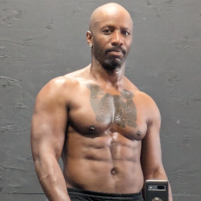 #NewProfilePic https://t.co/Ocbm0UW8fR<a href="/tag/newprofilepic"class="tags">#NewProfilePic</a>