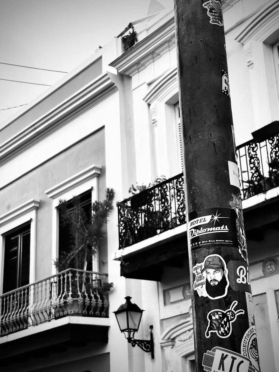 #viejosanjuan #oldsanjuan #vivapuertoricolibre #hoteldiplomats #weareallhoteldiplomats 

📸 Kiera Johnson