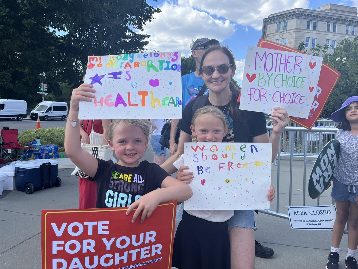 cmkatestewart's tweet image. On this second anniversary of the Dobbs v. Jackson decision, I want to highlight the continued fight for #reproductivejustice, especially by our young people. Here in Maryland we have reaffirmed our position as an abortion friendly state, but there is so much work to do.