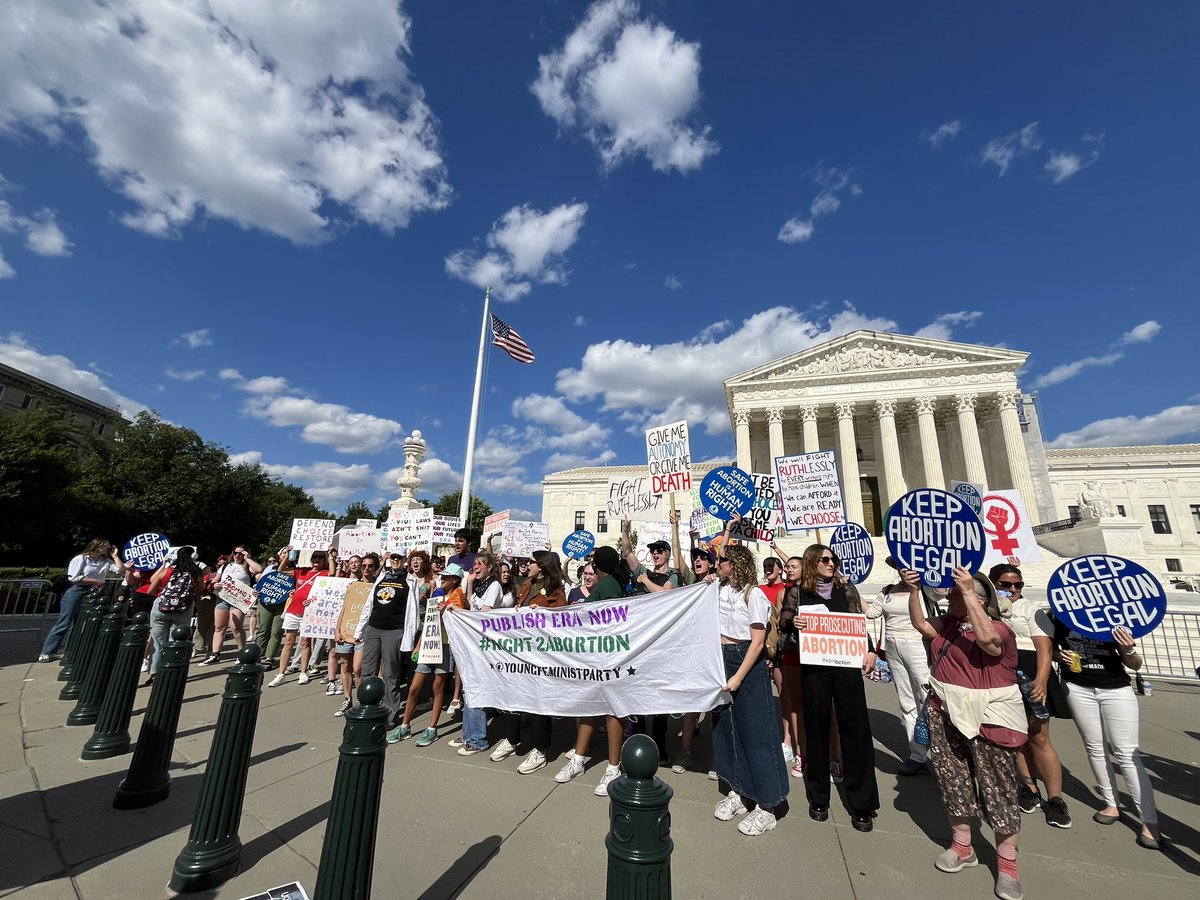 cmkatestewart's tweet image. On this second anniversary of the Dobbs v. Jackson decision, I want to highlight the continued fight for #reproductivejustice, especially by our young people. Here in Maryland we have reaffirmed our position as an abortion friendly state, but there is so much work to do.