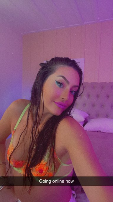 Going online https://t.co/R7Ecv5S6jE