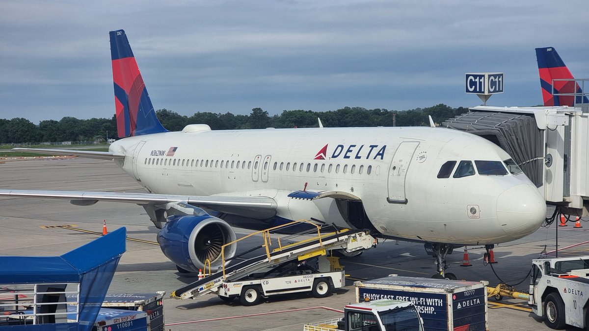 henriksen's tweet image. My third and final leg to @kc_dc! Just a skip and a jump from MCI to MSP! #kcdc