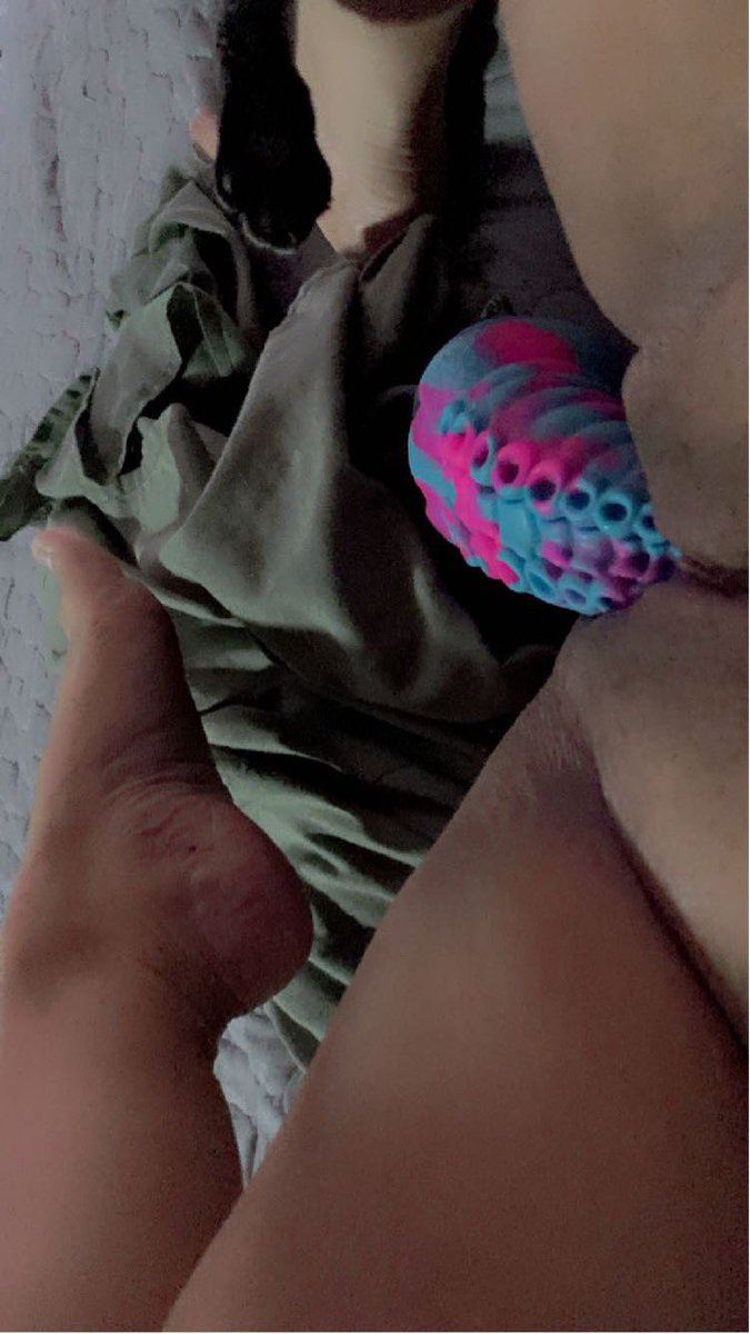 LolaBow69_'s tweet photo. Quiero ser tu puta favorita https://t.co/tlVHo0h7cB
