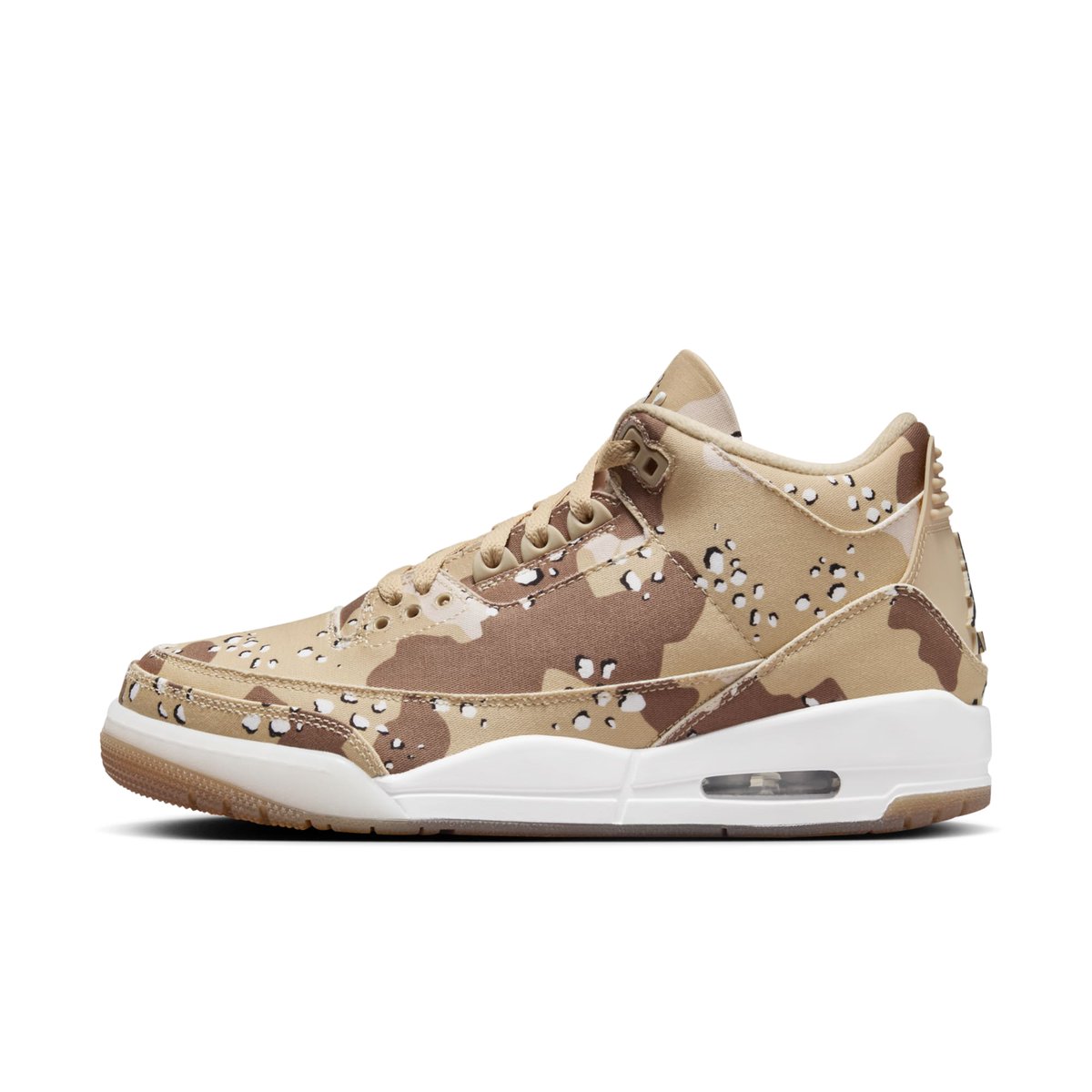 SOLELINKS's tweet photo. Official Images: WNBA x Air Jordan 3 Retro 'Desert Camo' https://t.co/Extck7Adlw