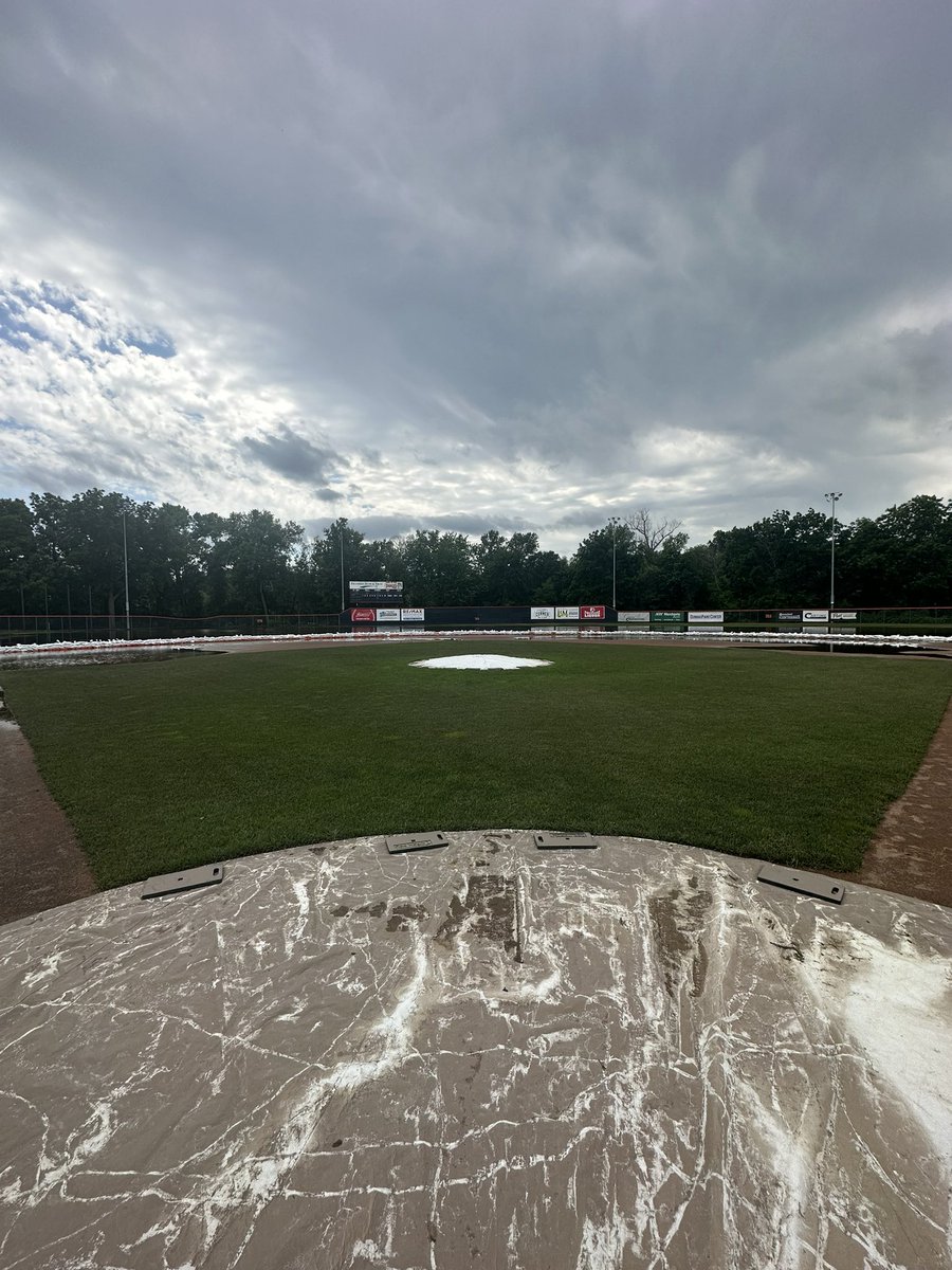 Dundas Grounds Crew tweet media