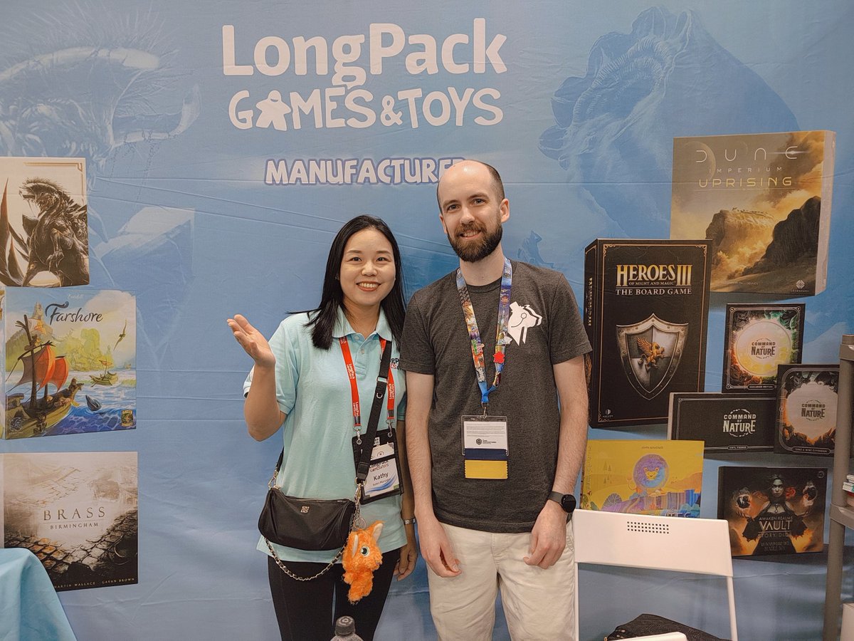 longpackgames's tweet photo. ⚙️Sprocketforge's inventions clash with Stifling Dark's mysteries🔦

#longpack #boardgames #bgg #Brettspiel #ボードゲーム #jeux #brassbirmingham #slaythespire #harmonies #homm3 #Dorfromantik #everdell #rpg #5e #dnd #ttrpg #Loottavern #commandofnature #originsgamefair #duneupring https://t.co/SaqTenn7ta